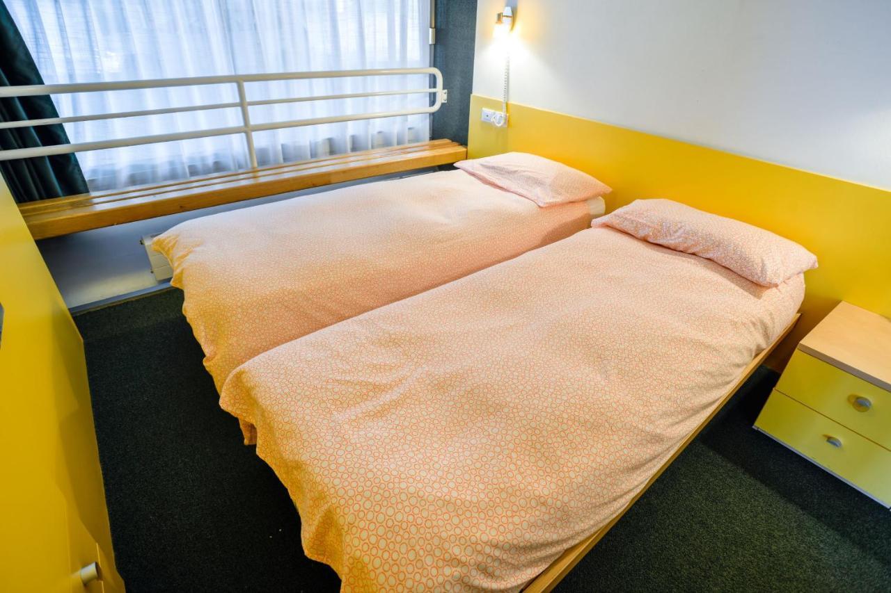 Res.Albare/Solaria Apt.Solandra Mezzana  Exterior photo